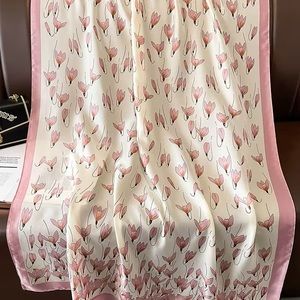 Summer women’s scarf